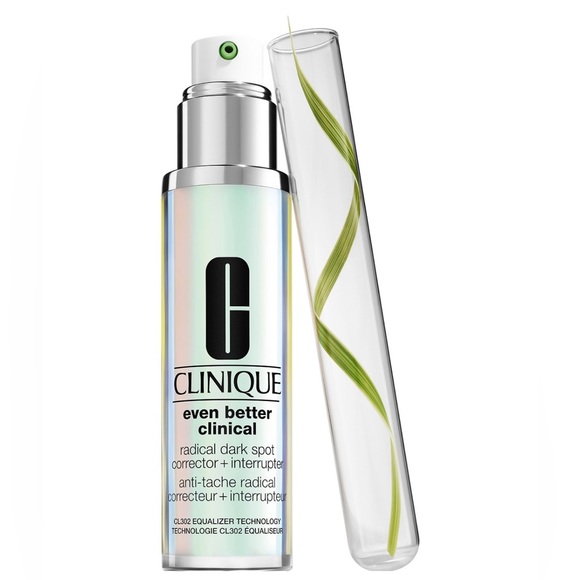 Even Better Clinical™ Radical Dark Spot Corrector + Interrupter Serum, 1 oz. - Picture 2 of 5
